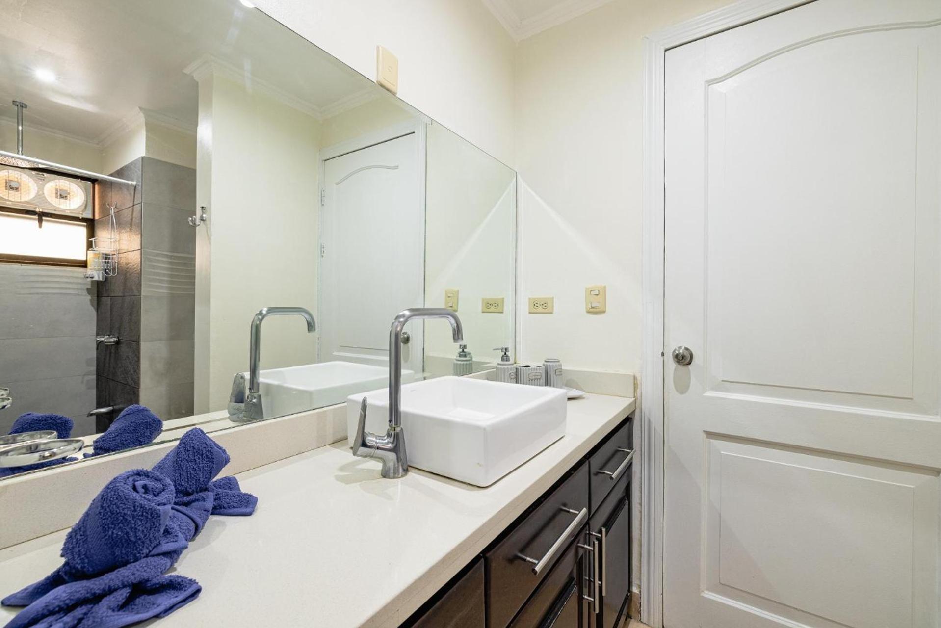 Sunrise 6- Ocean View 2 Bedroom Condo, Steps To The Beach Tamarindo Exterior photo